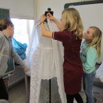 Modedesign aus Recyclingmaterial